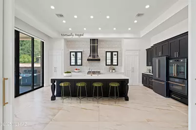 8021 N Della Robia Place, Tucson, AZ 85742 - Photo 5