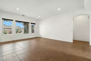 13122 N High Hawk Dr, Marana, AZ 85658 - Photo 11