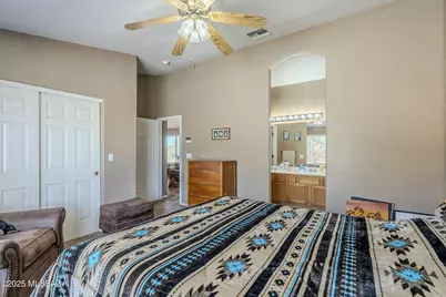 1423 Liga, Rio Rico, AZ 85648 - Photo 9