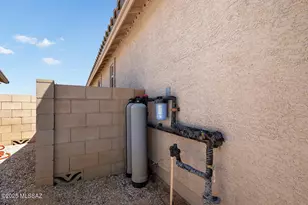 6902 W Leeward Cove Way, Tucson, AZ 85757 - Photo 43