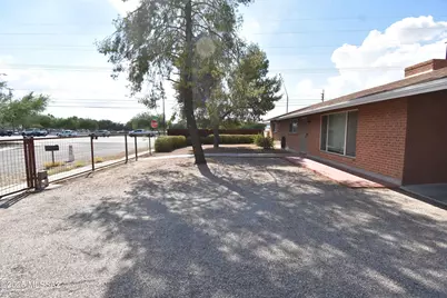 5501 E Spring Street, Tucson, AZ 85712 - Photo 11