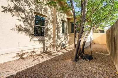608 E 4th Street, Tucson, AZ 85705 - Photo 33