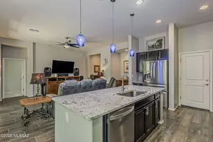 5464 S Guthrie Peak Dr, Green Valley, AZ 85622 - Photo 15