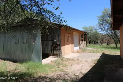 102 E Ramsey Canyon Road, Hereford, AZ 85615 - Photo 13