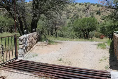 102 E Ramsey Canyon Road, Hereford, AZ 85615 - Photo 5