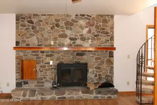 102 E Ramsey Canyon Rd, Hereford, AZ 85615 - Photo 11