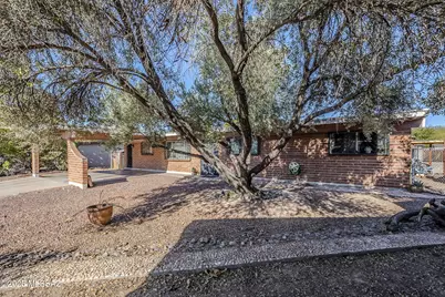7811 E Clarence Place, Tucson, AZ 85715 - Photo 1