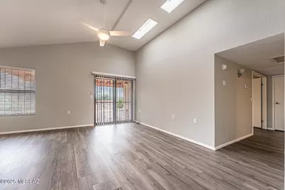 931 W Rio Guaymas, Green Valley, AZ 85614 - Photo 17