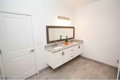 106 Headge Court, Rio Rico, AZ 85648 - Photo 9