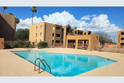 1810 E Blacklidge Drive #115, Tucson, AZ 85719 - Photo 1