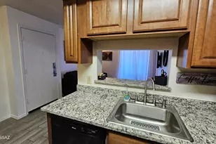 1810 E Blacklidge Dr, Tucson, AZ 85719 - Photo 11