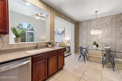 10646 E Native Rose Trail, Tucson, AZ 85747 - Photo 11