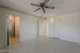 316 S Abrego Dr, Green Valley, AZ 85614 - Photo 23