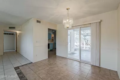 316 S Abrego Drive, Green Valley, AZ 85614 - Photo 9