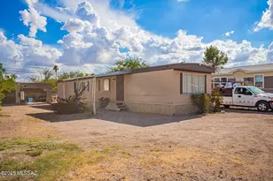 2551 W Roadrunner Rd, Tucson, AZ 85746 - Photo 1