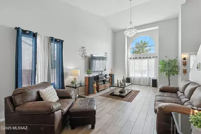 9469 N Crestone Drive, Tucson, AZ 85742 - Photo 5