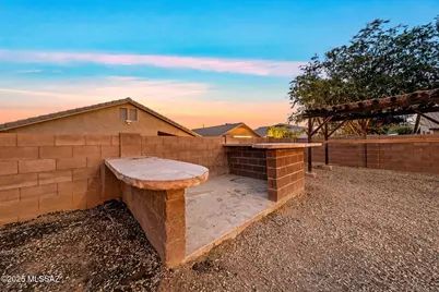 328 W Calle Paso Suave, Sahuarita, AZ 85629 - Photo 37