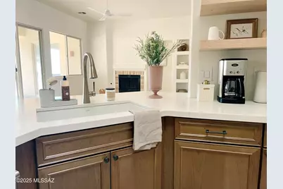 13940 N Bentwater Drive, Oro Valley, AZ 85755 - Photo 5