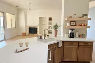 13940 N Bentwater Dr, Oro Valley, AZ 85755 - Photo 3