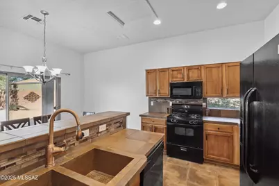 17407 S Purple Mesa Trail, Vail, AZ 85641 - Photo 11