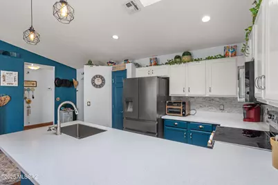 8571 S Navigator Place, Tucson, AZ 85756 - Photo 13