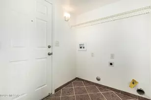 3615 W Mesa Ridge Trail, Tucson, AZ 85742 - Photo 31