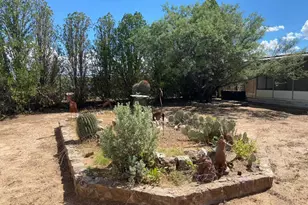 557 E Hillcrest Dr, Benson, AZ 85602 - Photo 17