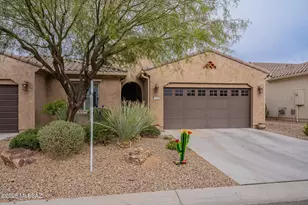 1190 Broken Hills Dr, Green Valley, AZ 85614 - Photo 1