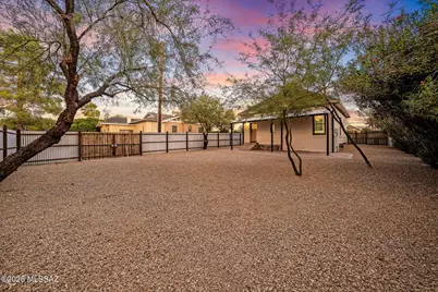 215 E University Boulevard, Tucson, AZ 85705 - Photo 33