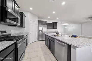 12079 E Becker Dr, Vail, AZ 85641 - Photo 13