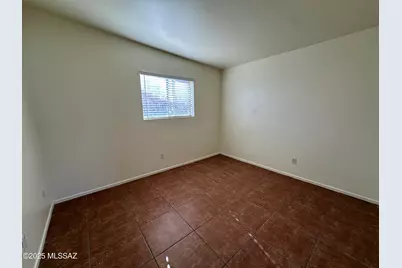 2812 N Fontana Avenue, Tucson, AZ 85705 - Photo 13