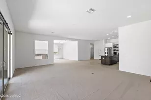 8015 S Galileo Ln, Tucson, AZ 85747 - Photo 7