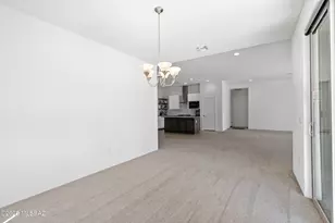 8015 S Galileo Ln, Tucson, AZ 85747 - Photo 15