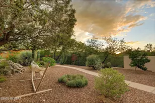 13837 N Steprock Canyon Pl, Oro Valley, AZ 85755 - Photo 35