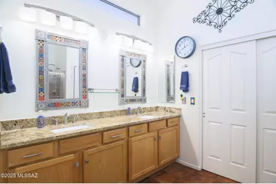 1329 N Sun Catcher Way, Green Valley, AZ 85614 - Photo 15