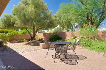 1329 N Sun Catcher Way, Green Valley, AZ 85614 - Photo 25