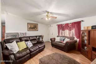 31 W 32nd St, Tucson, AZ 85713 - Photo 9