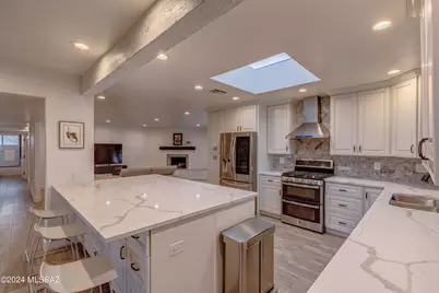 4235 E Coronado Drive, Tucson, AZ 85718 - Photo 7