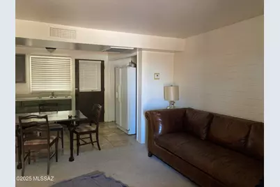 261 W Camino Alameda #B, Green Valley, AZ 85614 - Photo 5
