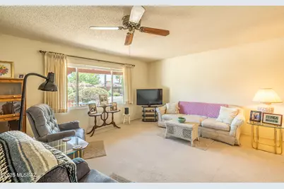 130 E Los Arcos, Green Valley, AZ 85614 - Photo 7