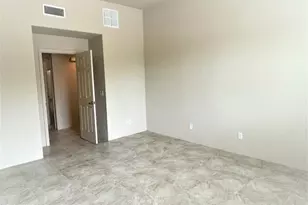 10369 E Roylstons Ln, Tucson, AZ 85747 - Photo 15