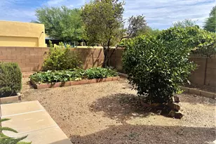 10369 E Roylstons Ln, Tucson, AZ 85747 - Photo 23