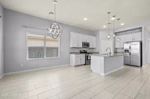 8874 W Saguaro Skies Rd, Marana, AZ 85653 - Photo 5