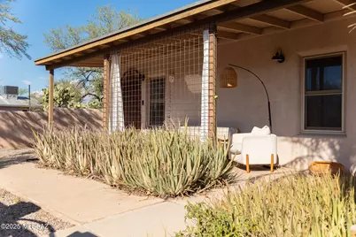 615 S Star Avenue Avenue, Tucson, AZ 85719 - Photo 1