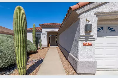 13712 N Holly Grape Drive, Marana, AZ 85658 - Photo 5