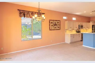 13712 N Holly Grape Drive, Marana, AZ 85658 - Photo 13