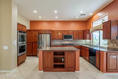 2132 E Bighorn Mountain Drive, Oro Valley, AZ 85755 - Photo 21