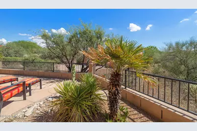 922 E Vault Mine Court, Green Valley, AZ 85614 - Photo 39