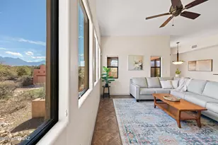 922 E Vault Mine Ct, Green Valley, AZ 85614 - Photo 11