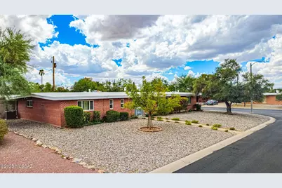 6902 E Calle Canis, Tucson, AZ 85710 - Photo 1